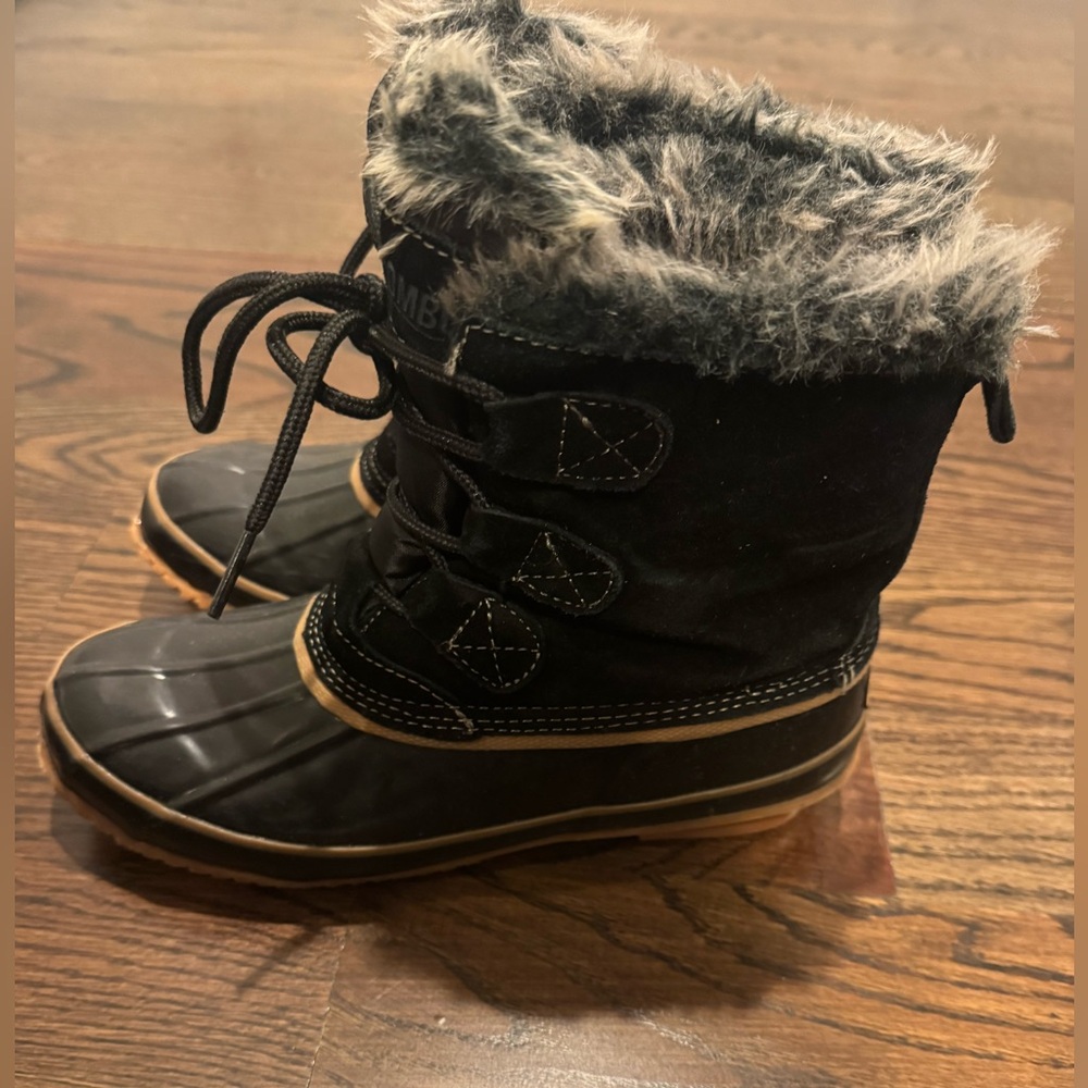 Khombu women’s winter boots size 7
